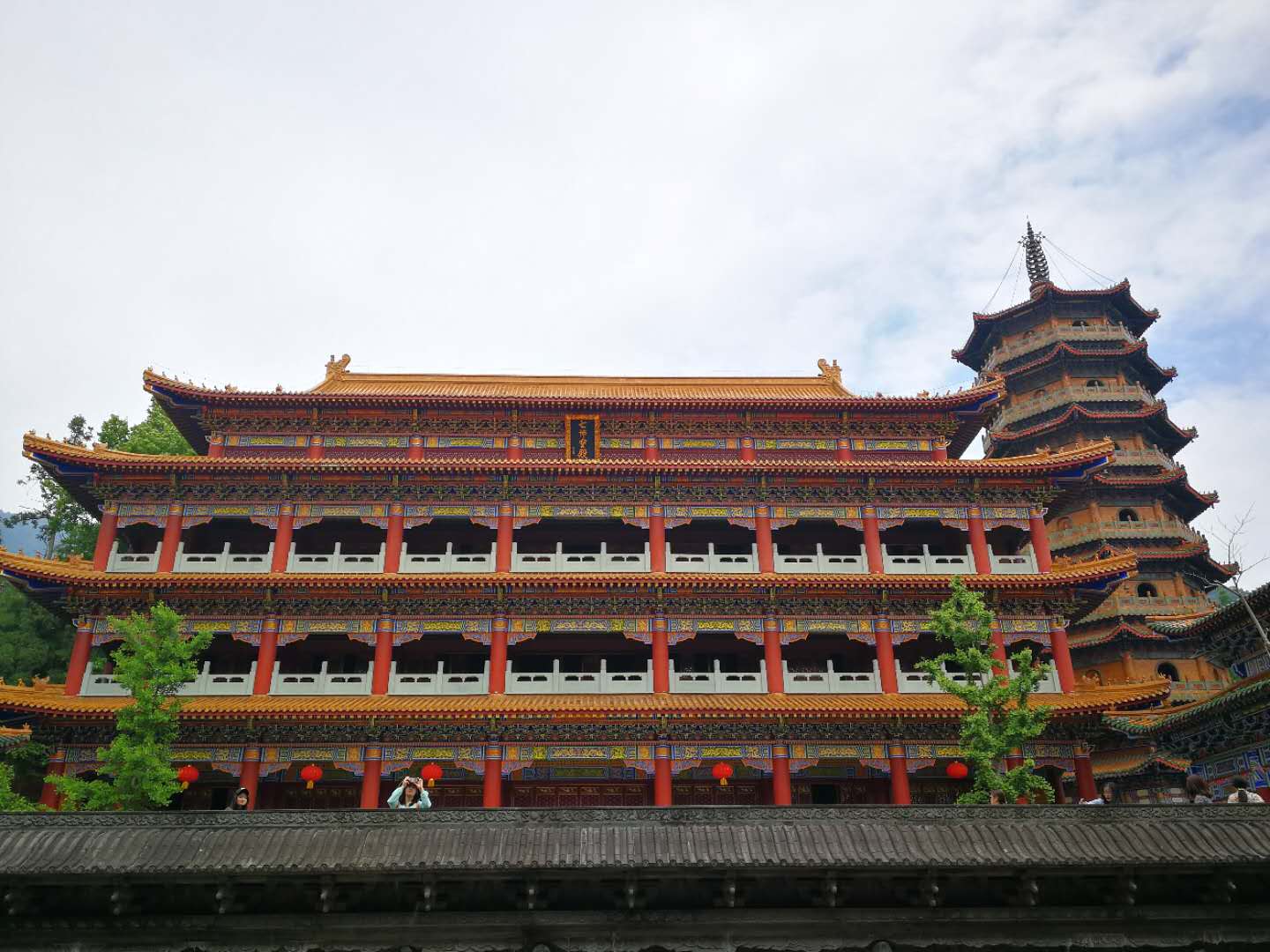 image005.jpg