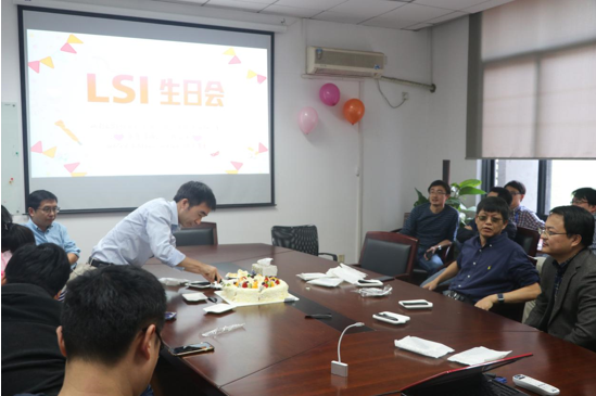 1541118730(1).png