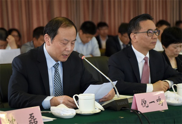 28081302mnd8.jpg